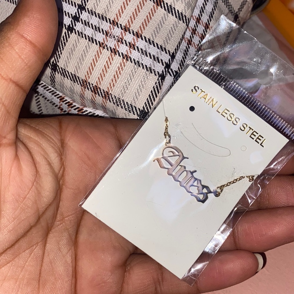 Zodiac Sign Necklaces : Aries